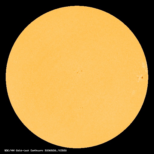 SDO · HMI Continuum — Visible photosphere & sunspots