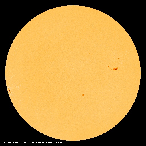 SDO · HMI Continuum — Visible photosphere & sunspots